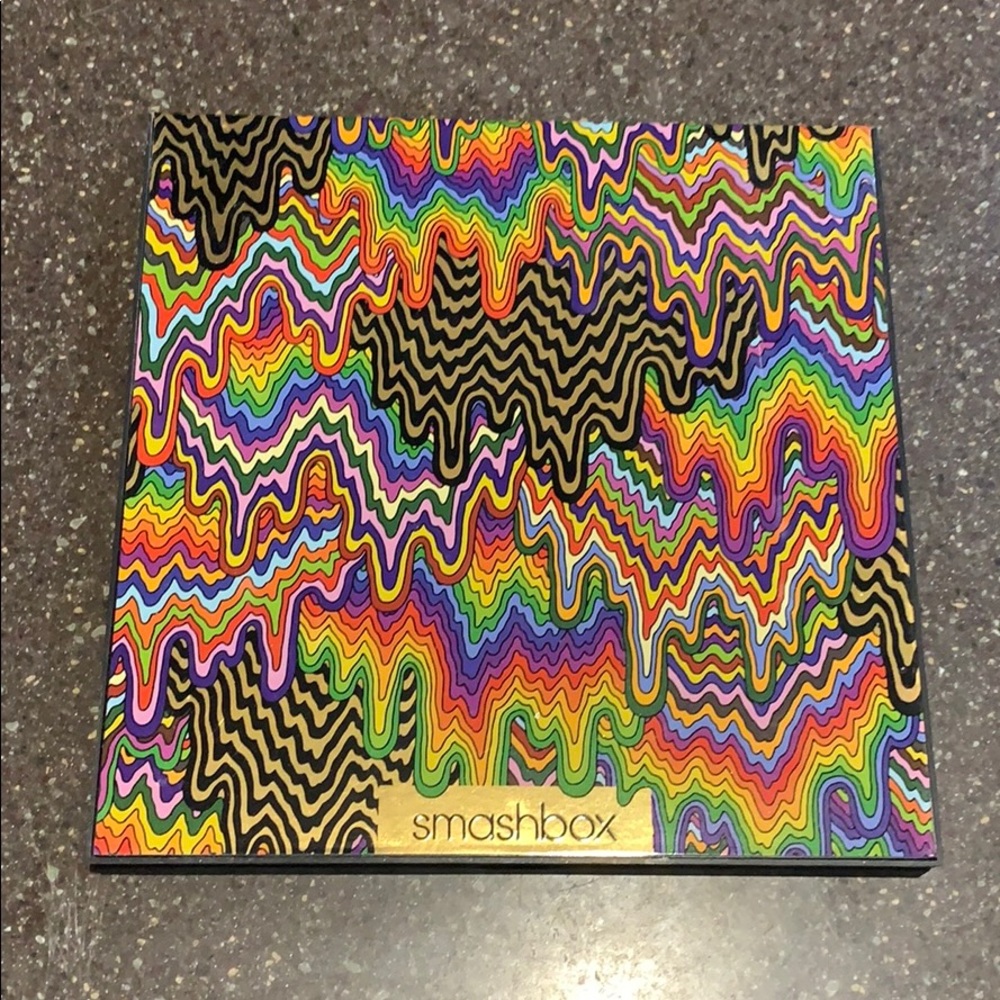 Smashbox holidaze contour palette